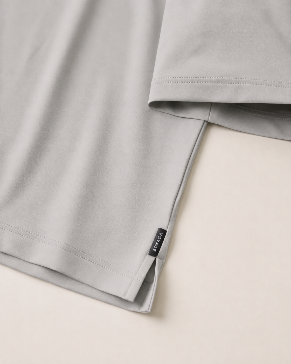 color:Ash | front